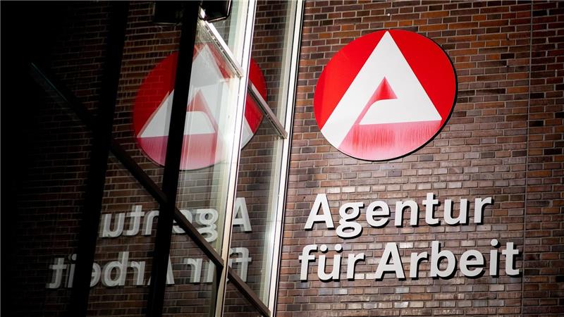 Mehr als 44.400 Arbeitslose in Bremen – Quote stagniert Die Bundesagentur für Arbeit spricht von einer wirtschaftlich angespannten Situation. (Archivfoto)