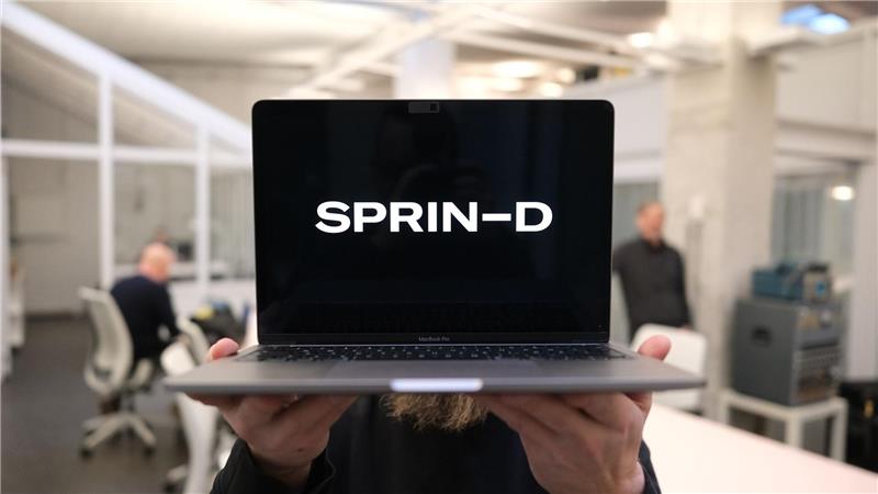 Die Bundesagentur für Sprunginnovationen (Sprind) setzt mit einer Millionen-Investition im weltweiten Wettlauf um die Vorherrschaft bei der Künstlichen Intelligenz ein Zeichen. (Symbolbild)