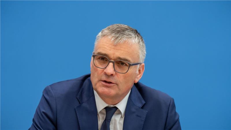 Die Bundesregierung äußert sich nun etwas klarer als bisher zum US-Vorgehen gegen Venezuela. 