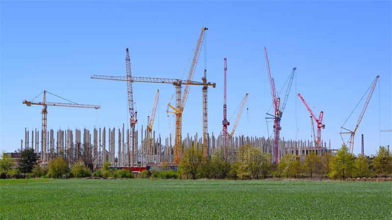 Die Bundesregierung will den Betreibern von Rechenzentren beim Thema Abwärmenutzung und Energieeffizienz entgegenkommen. 
