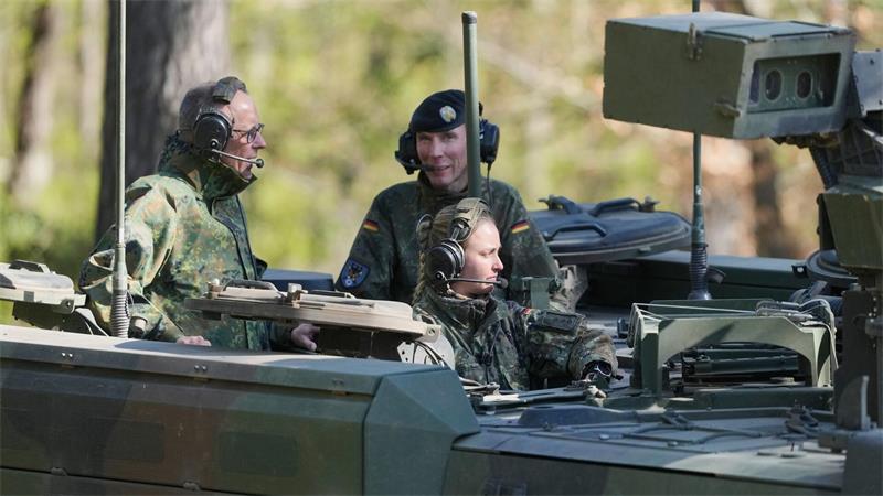 Mehr Schulden, weniger Finanzhilfen - das steckt im Haushalt Die Bundeswehr wird massiv gestärkt. (Archivbild)