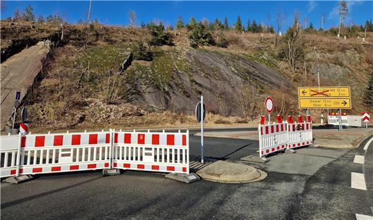 Die CDU zieht ihren Antrag zur gesperrten Bramkebrücke zurück, weil er inhaltlich und formell Fragen aufwirft. Foto: Knoke