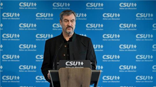 Die CSU hat dem Koalitionsvertrag als erste der drei beteiligten Parteien zugestimmt.