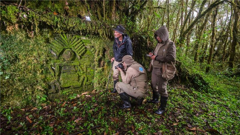 Über 100 Ruinen der Chachapoya-Kultur in Peru entdeckt Die Chachapoya errichteten in den Nebelwäldern urbane Zentren und rituelle Stätten.