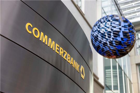 Die Commerzbank AG hat die Comdirect 2020 vollständig übernommen.