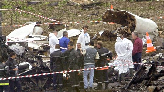 Die Concorde stürzte kurz nach dem Start in der Nähe des Pariser Flughafens Charles de Gaulles ab. (Archivbild)