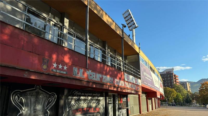 Die DFB-Auswahl erwartet im rustikalen Stadion von Zenica eine hitzige Atmosphäre.