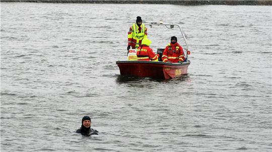 Die DLRG war zur Sicherheit vor Ort.