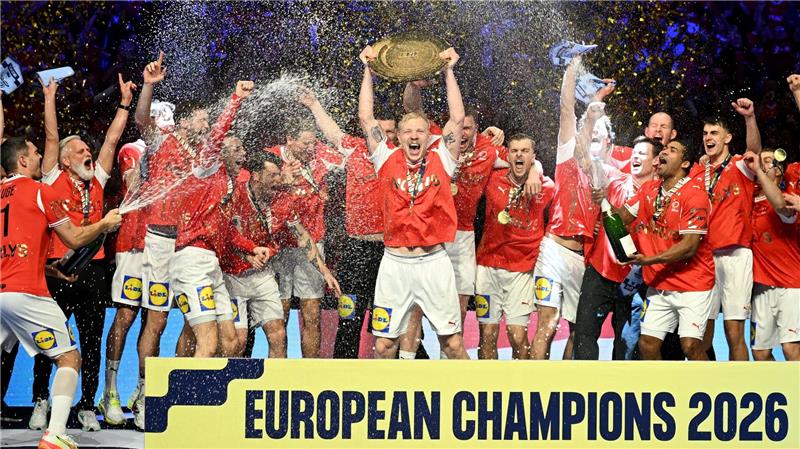 Die Dänen feierten den Titel.