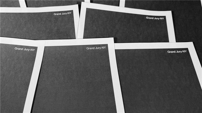 Die Dateien enthalten lauter geschwärzte Akten. 