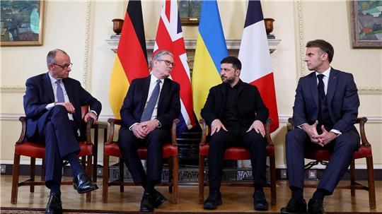 Die E3-Gruppe war bereits im vergangenen Jahr über Gespräche mit den USA und der Ukraine an den Bemühungen um ein Ende des Krieges beteiligt. (Archivbild)