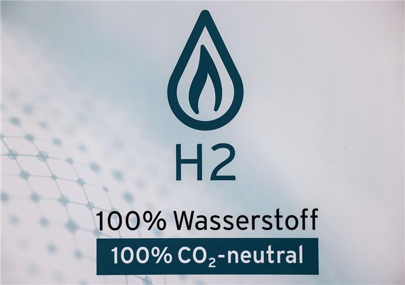 EU-Kommission genehmigt neues Wasserstoffprojekt Die EU-Kommission hat grünes Licht für milliardenschwere Förderung von Wasserstoffprojekten gegeben.