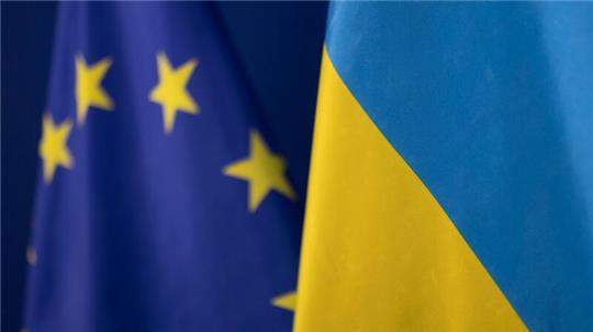 Die EU-Staaten wollen Beitrittsgespräche mit der Ukraine und Moldau starten.
