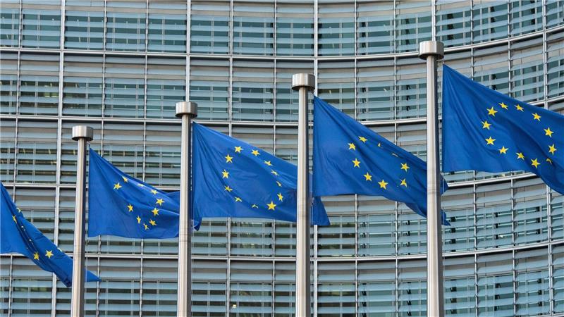 Die EU hatte im Dezember beschlossen, eine Rückübertragung von in der EU festgesetzten Mitteln nach Russland unbefristet zu verbieten. 