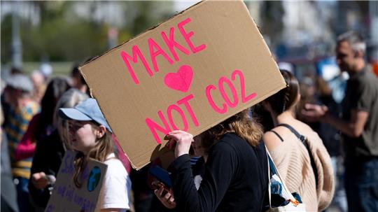 Die EU setzt sich neues Ziel für weniger Treibhausgasemissionen. (Archivbild)