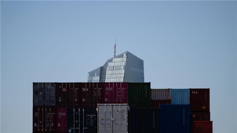 Die EZB muss aufpassen, dass sie mit Zinserhöhungen nicht die Konjunktur abwürgt. 