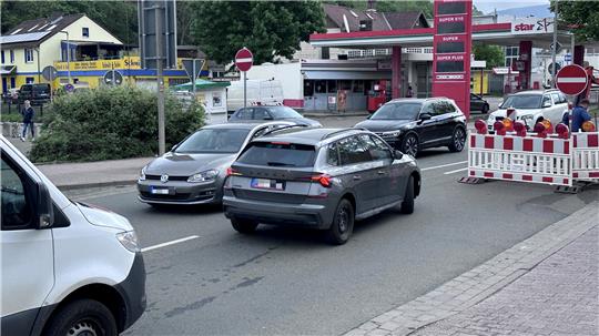 Die Einbahnstraßenregelung wird einfach ignoriert.