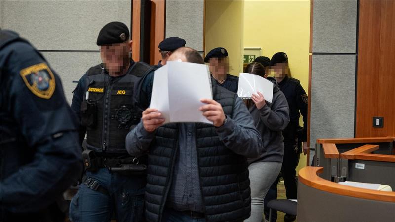 Die Eltern des verhungerten Dreijährigen bekannten sich schuldig.