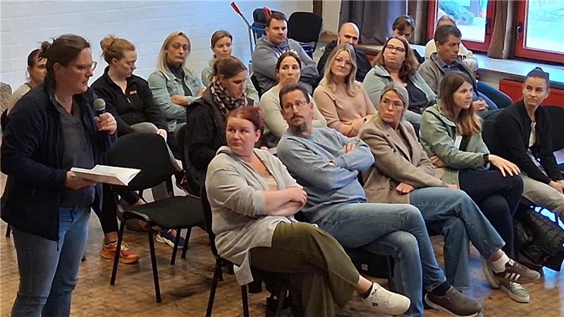 Schließung des Schladener Horts Oker-Kids bereitet Sorgen Die Eltern sind gegen die Schließung des Horts und beziehen Stellung im Gemeinderat.