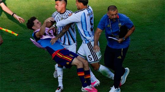 Die FIFA ermittelt nach den Vorfällen nach dem Ende des WM-Endspiels.