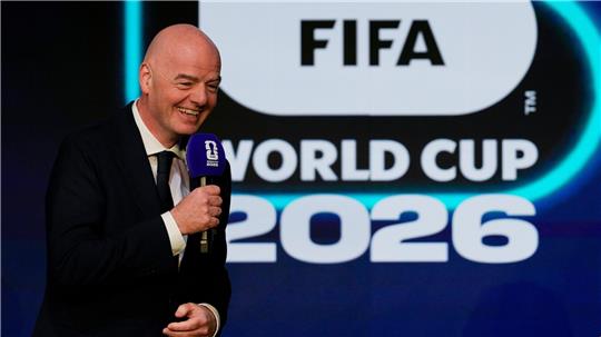 Die FIFA mit Präsident Gianni Infantino hat einen Rekord-Finanzbeitrag für die WM 2026 genehmigt. (Archivbild)