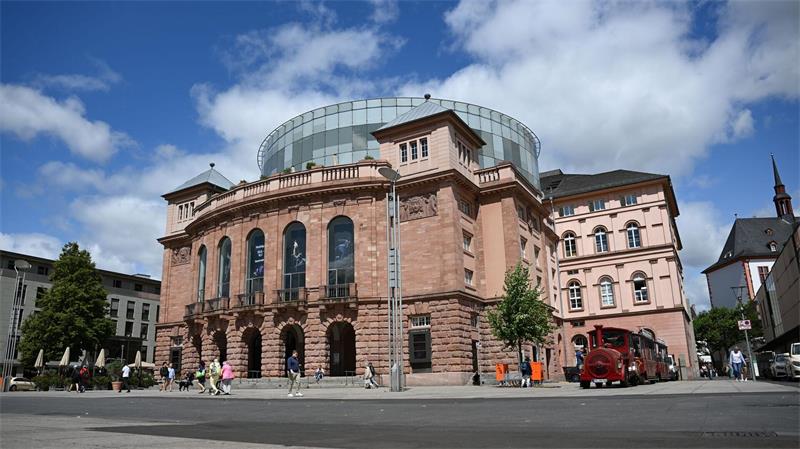 Die Fachzeitschrift „Opernwelt“ hat das Staatstheater Mainz zum Opernhaus des Jahres ernannt. (Archivbild)