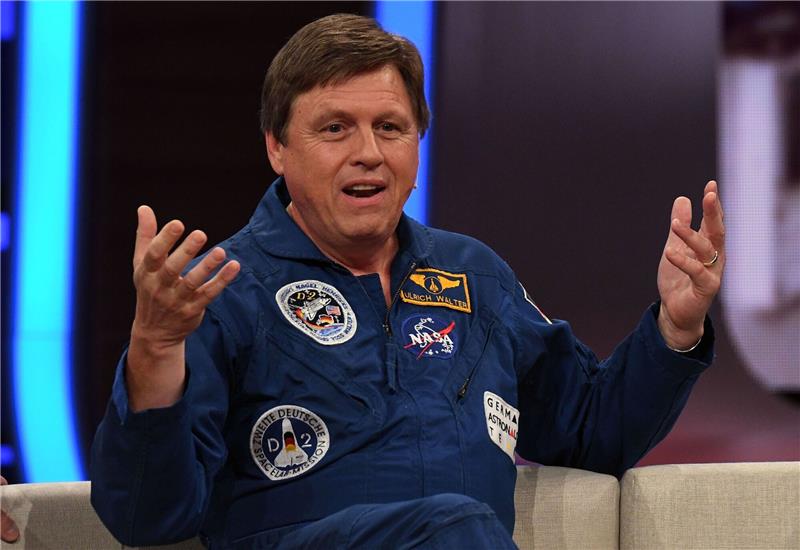 Ex-Astronaut Walter: Bemannte Mars-Landung Ende 2030 möglich Die Faszination der Raumfahrt hat Ulrich Walter nie losgelassen.