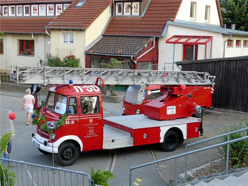 Die Feuerwehr Bündheim-Schlewecke blickte auf 50 Jahre Drehleiter-Geschichte zurück.  Foto: Feuerwehr