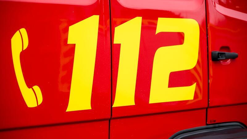 Mutter lässt Einjährige bei über 30 Grad im Auto zurück Die Feuerwehr hat in Nürnberg ein einjähriges Mädchen aus einem aufgeheizten Auto befreit.