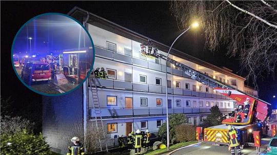 Die Feuerwehr war mit einer Drehleiter und insgesamt 64 Einsatzkräften vor Ort. Fotos: Epping
