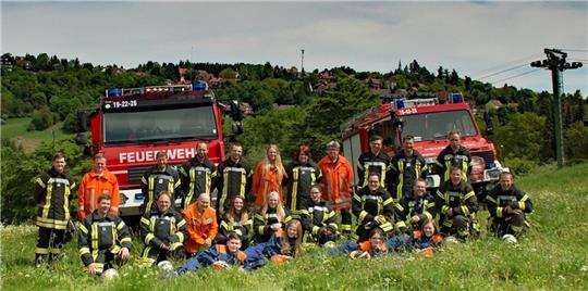 Die Feuerwehrleute wollen am 1. Juni groß mit Einheimischen und Gästen bei einem abwechslungsreichen Programm auf dem Schützenplatz feiern. Der Grund: Die Feuerwehr ist vor 150 Jahren gegründet und das Feuerwehrhaus vor 50 Jahren erbaut worden. Foto: Feuerwehr