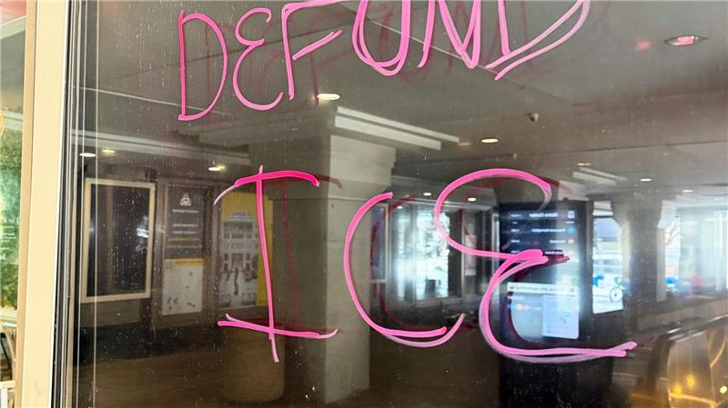 Bald wieder Shutdown in den USA? Darum geht es Die Finanzierung des Heimatschutzministeriums, dem auch die Einwanderungsbehörde ICE untersteht, ist besonders umstritten. (Archivbild)