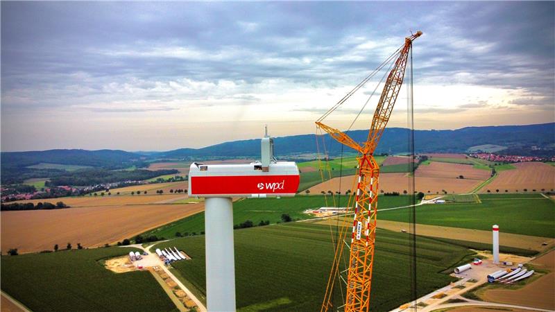 Ildehäuser kämpfen für Windkraft aus dem Wald Die Firma WPD errichtet derzeit auch den Windpark im Dreieck Bornhausen, Bilderlahe und Seesen. Foto: Privat