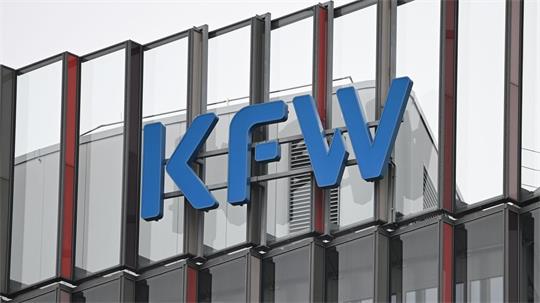 Die Förderbank KfW sieht nach wie vor keine echte Dynamik mittelständischer Investitionen in Deutschland. (Archivbild)