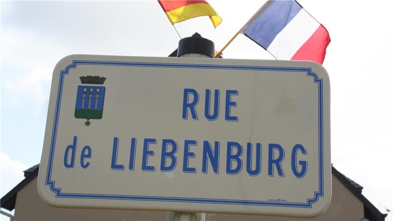 Städtepartnerschaft: Liebenburg feiert Freundschaft mit St. Aubin Die Freundschaft ist nachhaltig und sichtbar: 2007 wurde im französischen St. Aubin sur Mer die Rue de Liebenburg eingeweiht.