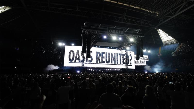 Oasis-Comeback in Wales: Alles wieder so wie früher? Die Gallagher-Brüder haben wieder zusammengefunden.