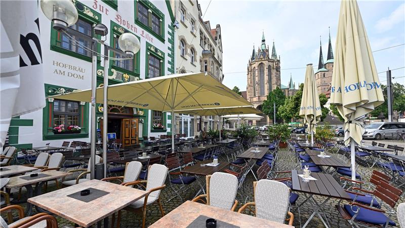 Für Urlaub wird am häufigsten gespart Die Gastronomen erleben schwierige Zeiten - weil viel Menschen in Deutschland sparen und nur zurückhaltend konsumieren.