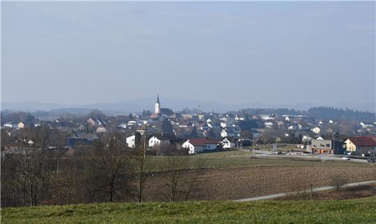 Die Gemeinde Eging am See im niederbayerischen Landkreis Passau. Zwei Männer aus dem Ort kamen beim Heliskiing in Kanada ums Leben.
