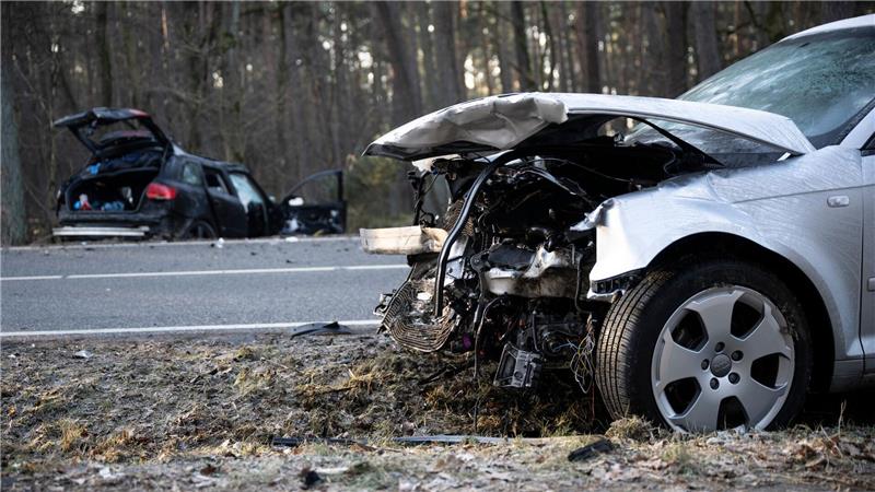 Die Gesamtzahl der Verkehrsunfälle bleibt nahezu konstant. (Symbolbild)