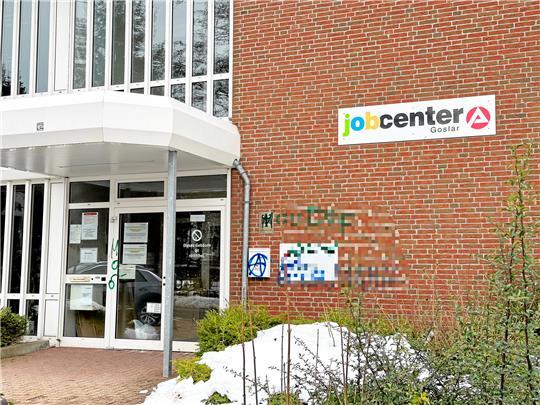 Die Geschäftsstellen von Arbeitsagentur und Jobcenter in der Straße Am Amtsweg. Foto: Eggers