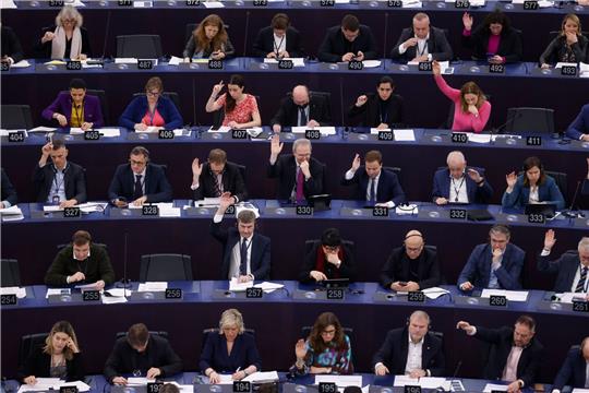 Die Gesetzgeber der Europäischen Union stimmen über ein Gesetz zur künstlichen Intelligenz ab. Das EU-Parlament gibt grünes Licht für schärfere Regeln für Künstliche Intelligenz.