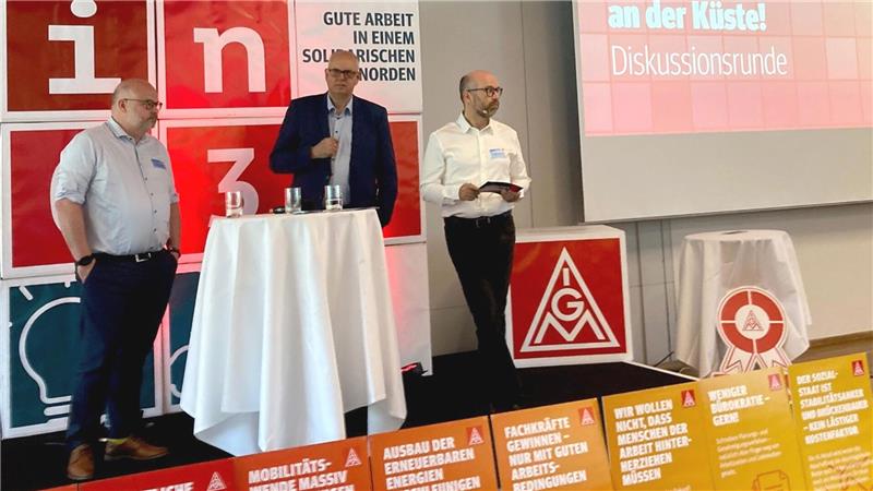 Die Gewerkschaft IG Metall und Bremens Regierungschef Andreas Bovenschulte (SPD) sorgen sich um die Zukunft des Werkes.