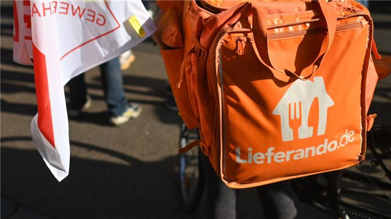 Die Gewerkschaft NGG kämpt seit Jahren für einen Tarifvertrag und einen Mindestlohn bei Lieferando.(Archivbild)