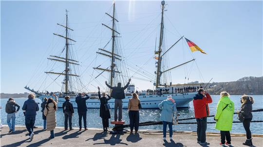 Die Gorch Fock ist von Kiel aus zu einer Auslandsreise gestartet.