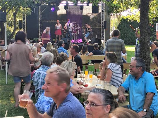 Die Goslarer Band COYD spielte sich schnell mit Eigenkompositionen in die Herzen der Musikfans. Foto: Leifeld