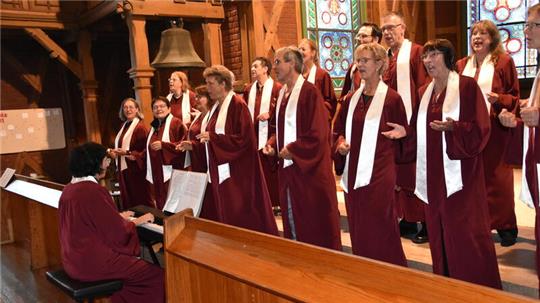 Die Gospel Singers aus Altenau gastieren in der Braunlager Trinitatiskirche.