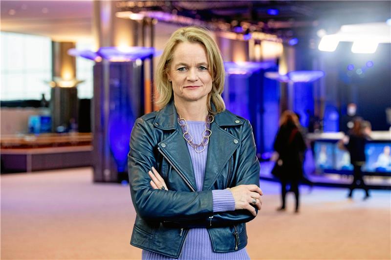 Viola von Cramon-Taubadel im GZ-Interview: „Das IOC macht sich zum Büttel“ Die Grünen-Europaabgeordnete Viola von Cramon-Taubadel freut sich nicht besonders auf die Olympischen Winterspiele in Peking. Sie ist zwar sportbegeistert, verspürt diesmal aber wenig Lust. Foto: Emilie Gomez