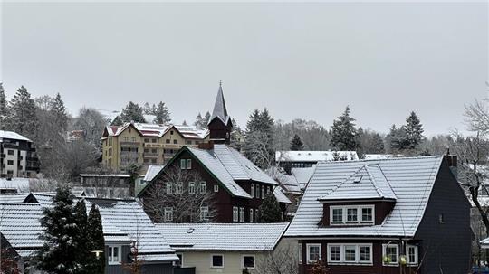 Die Grundstückseigentümer in Braunlage müssen vom 1. Januar an die Grundsteuer nach einem anderen Hebesatz zahlen. Dies hat entweder leichte Steuererhöhungen oder -senkungen zur Folge.