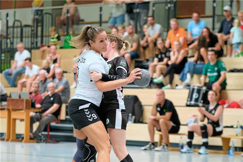 Drei Teams kämpfen noch um den Aufstieg Die HSG Liebenburg-Salzgitter, hier Danijela Hinze (l.), möchte kommende Saison als einziges Team aus dem Nordharz in der Verbandsliga spielen. Foto: Drechsler