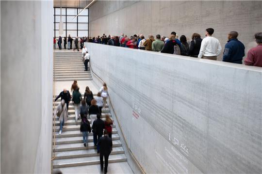 Die Häuser der Stiftung Preußischer Kulturbesitz - wie hier das Pergamonmuseum - sind ein Publikumsmagnet mit zuletzt rund vier Millionen Besuchen.